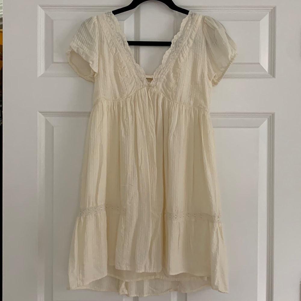 Urban outfitters mini dress - size XSMALL - Cream